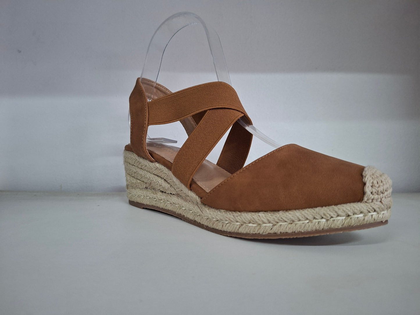 Tan Wedge with supports sandal