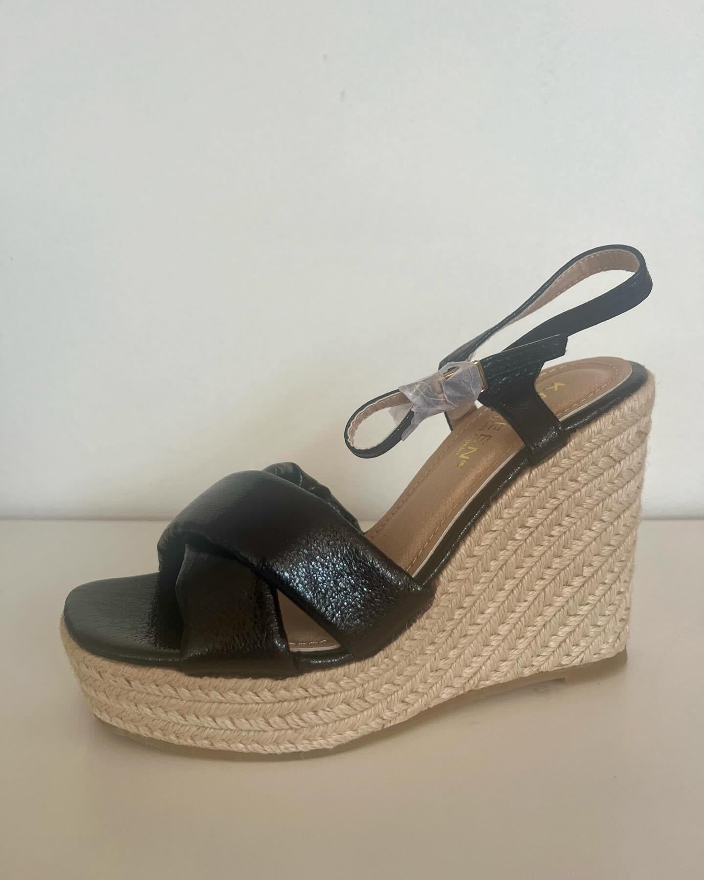 Silver Wedge