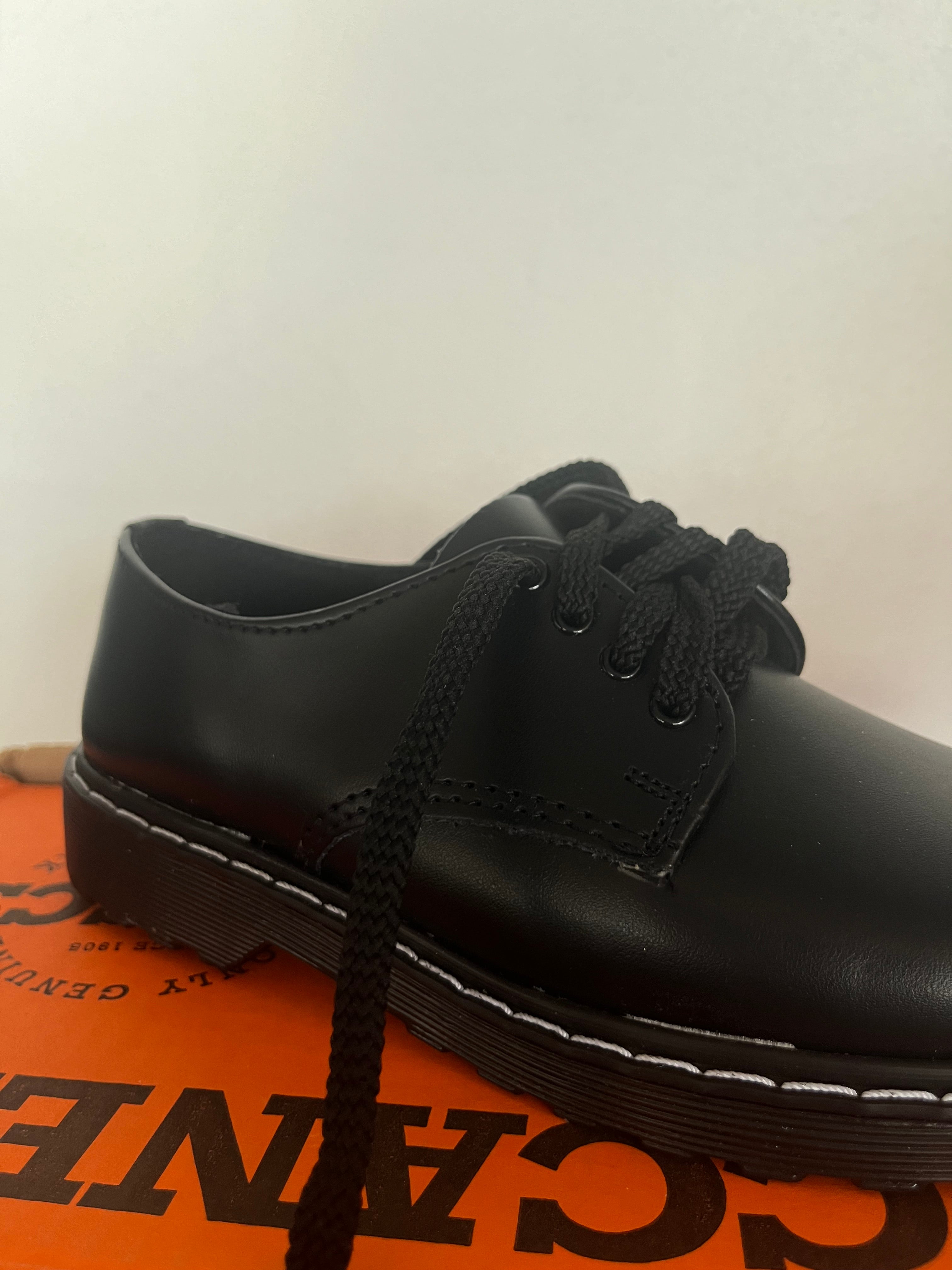 Men Scooter Buccaneers