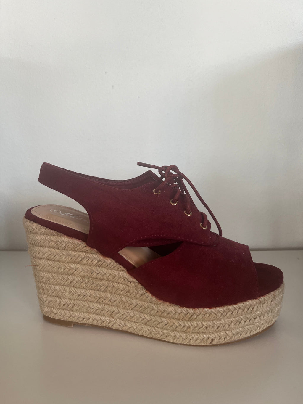 Wine wedge
