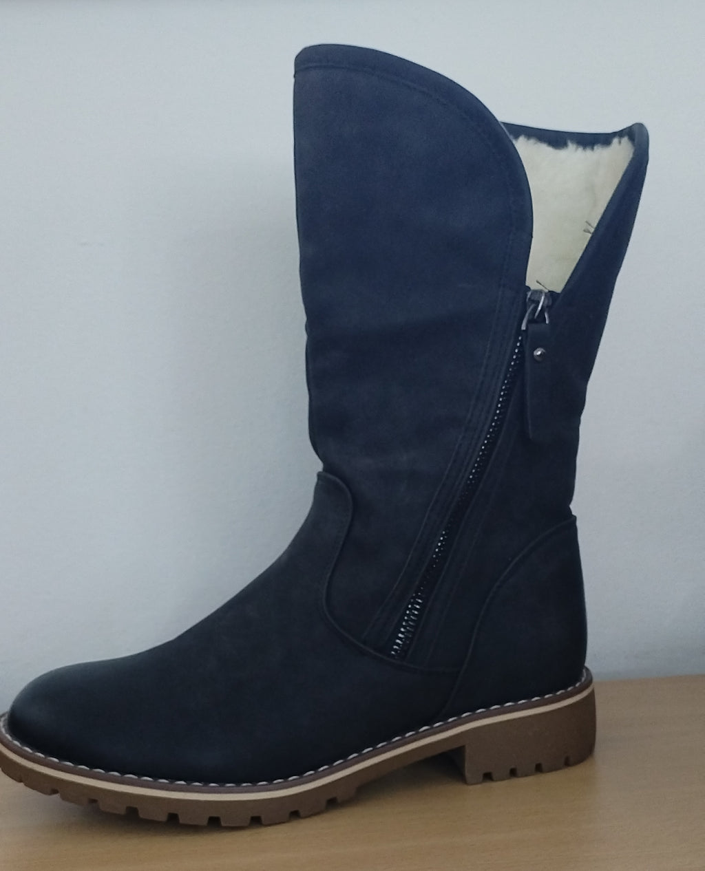 Black Fur Short Boot