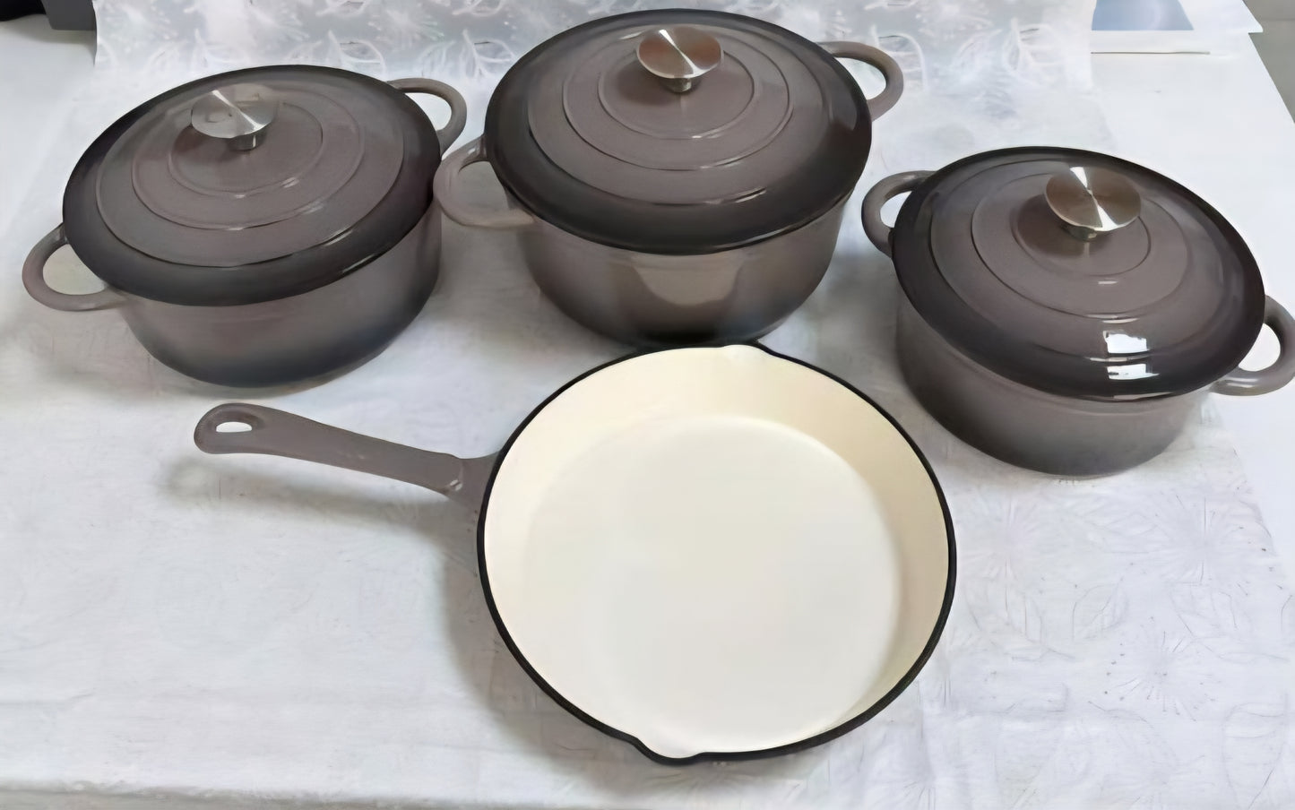 Cast Iron Pot sets