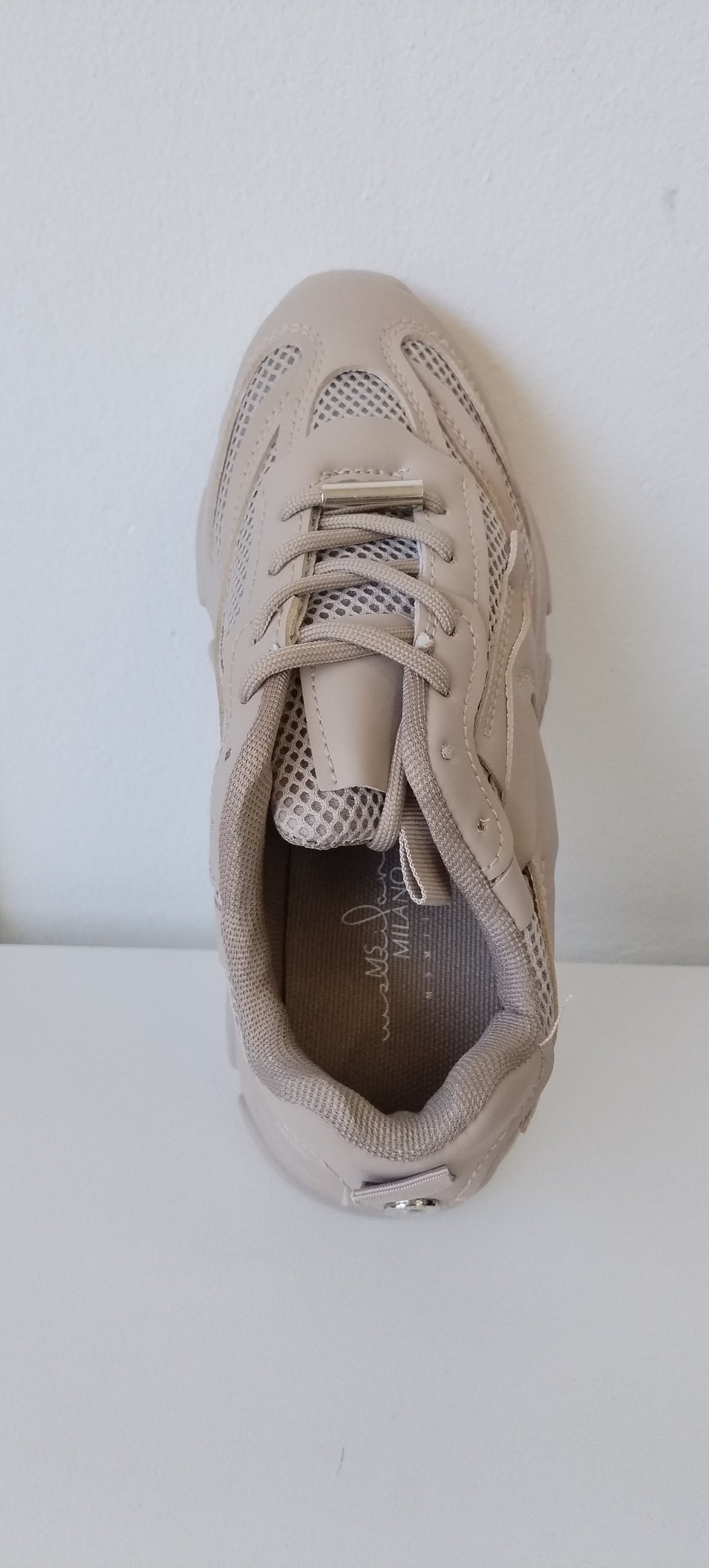 Khaki Cream Tekkies
