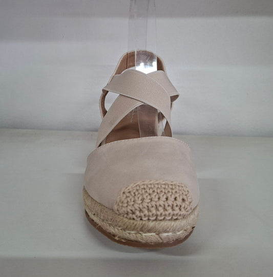 Cream Wedge with support strap