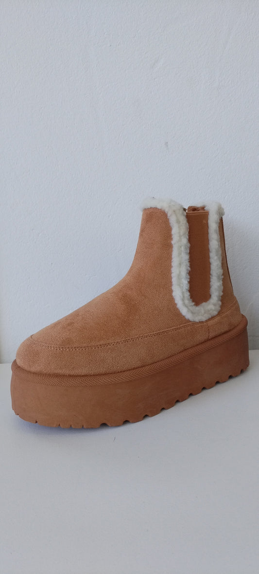 Tan Fur Boot