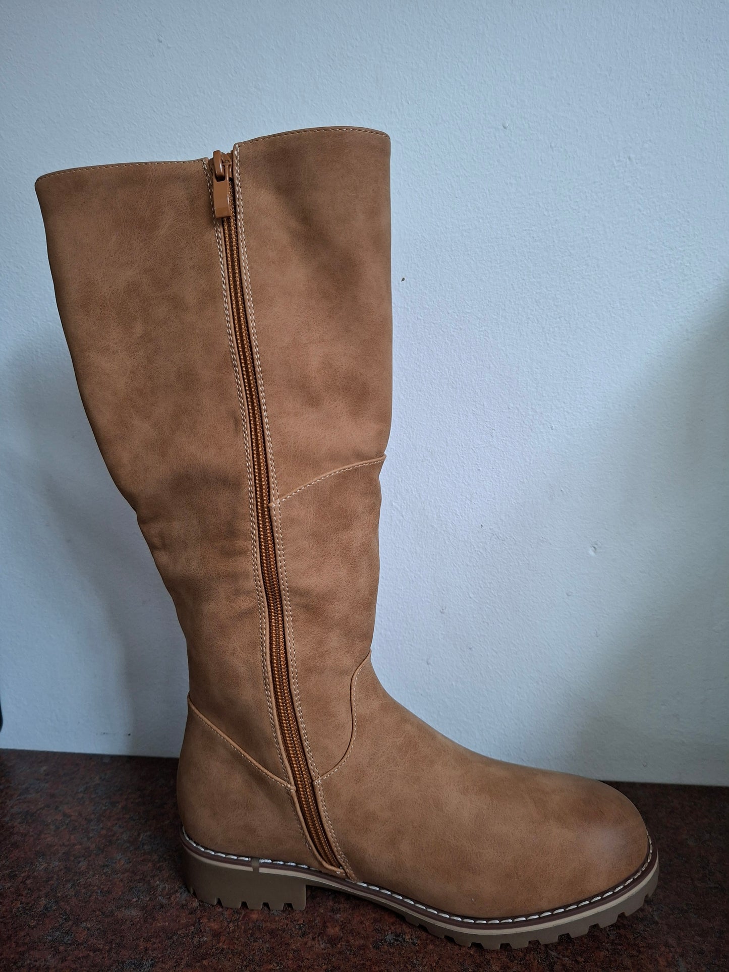 Tan Long. Fur Boot # WZ-3