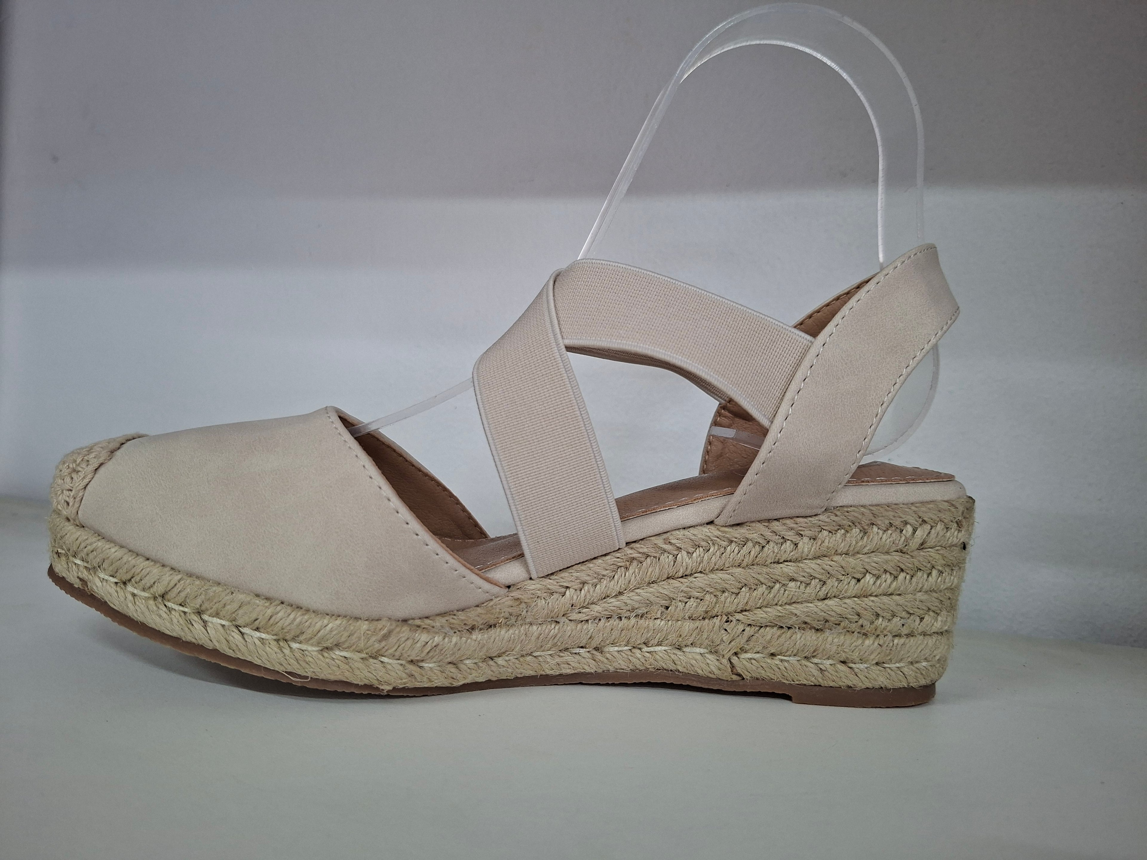 Cream Wedge with support strap
